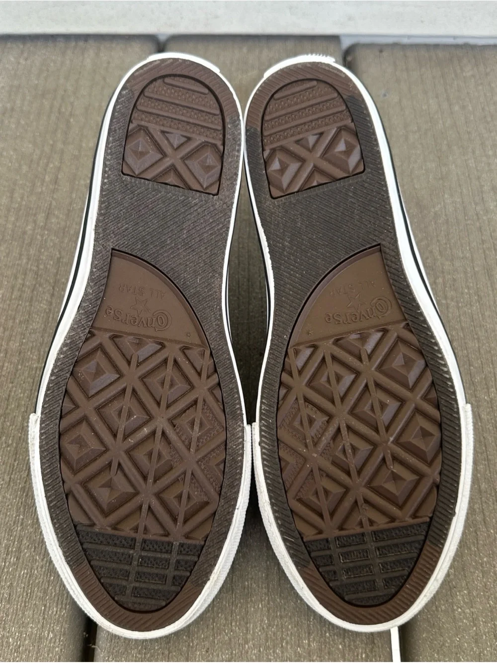 Converse classic low